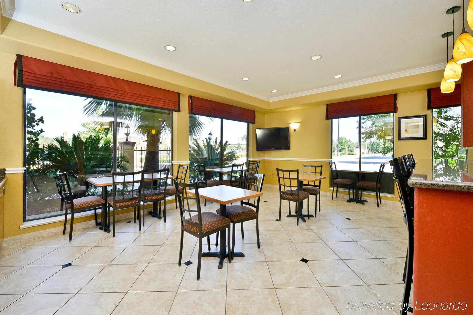 Best Western Plus North Houston Inn & Suites Екстериор снимка